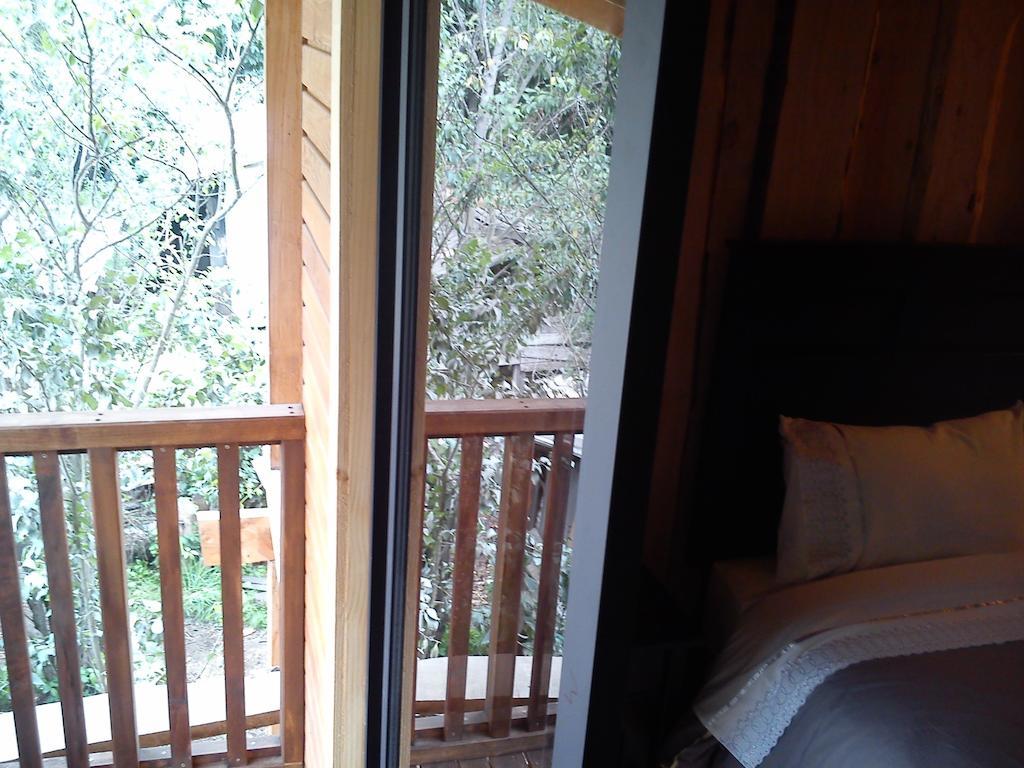 Hostal Los Alamos Neltume Esterno foto