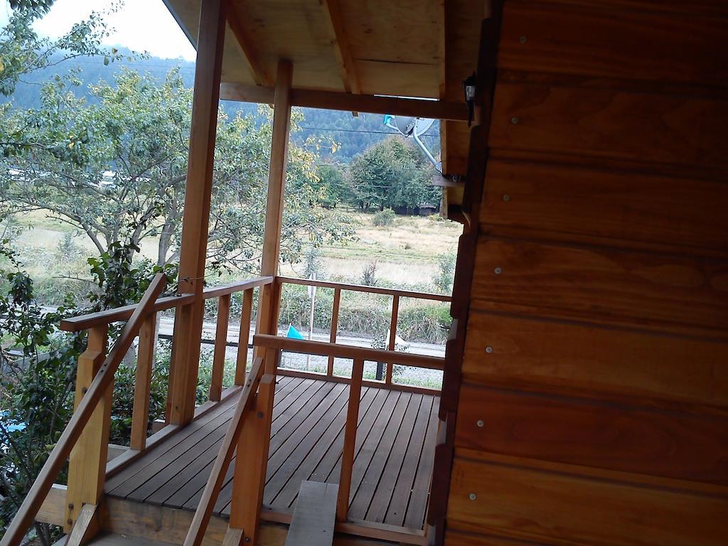 Hostal Los Alamos Neltume Esterno foto